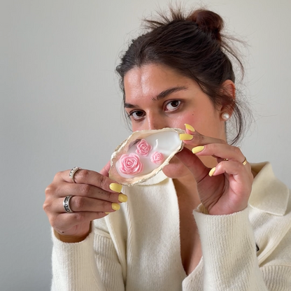 Seashell Rose Candles Set