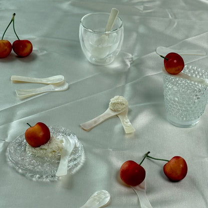 Mother of Pearl Caviar Spoon