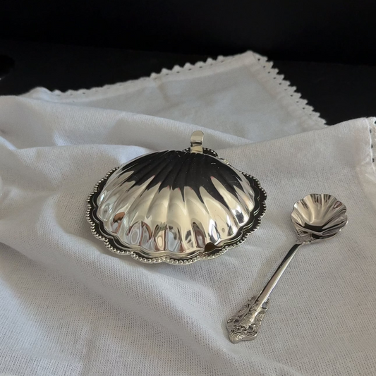Vintage Silver Plated Sea Shell Butter Dish